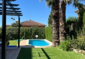 Chalet independiente con terreno en venta en la España, Gelves, ref: TR383221 foto