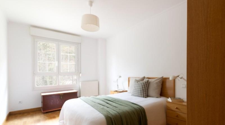 Navarre - Huarte - 370m2
