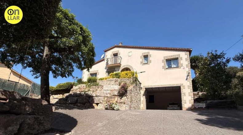 Barcelona - l'Ametlla del Vallès - 999m2