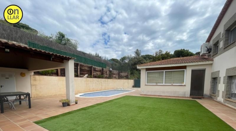 Barcelona - l'Ametlla del Vallès - 999m2
