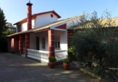 Chalet independiente con terreno en venta en la España, Baena, ref: TR134928 foto
