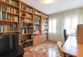 Chalet independiente con terreno en venta en la España, Villa de Otura, ref: TR376093 foto