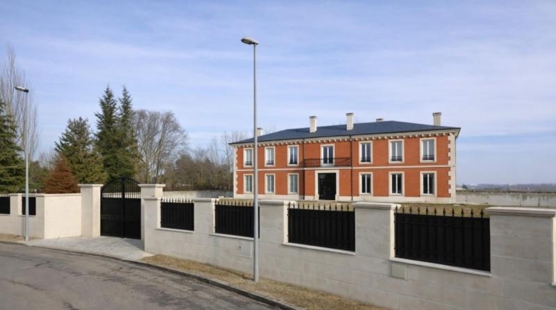 Salamanca - Villamayor - 1173m2