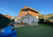 Chalet independiente con terreno en venta en la España, Castro-Urdiales, ref: TR394930 foto