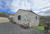 Country house with land for sale on España, Guía de Isora, ref: TR376516 photo