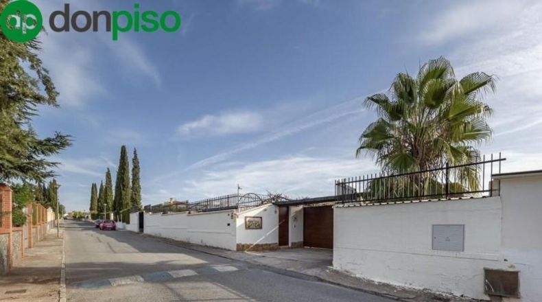 Granada - Atarfe - 2558m2