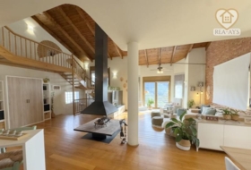 Vallirana 1960&nbsp;m²
