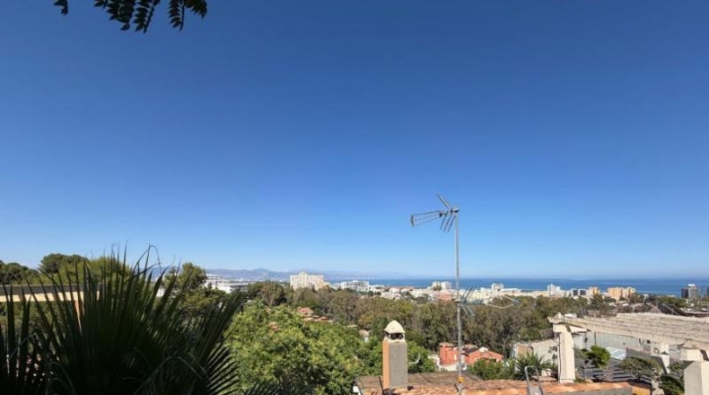Малага - Torremolinos - 621m2