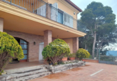 Chalet independiente con terreno en venta en la España, Blanes, ref: TR397940 foto