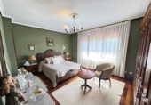 Отдельно стоящий дом с участком на продажу в городе Barrio San Miguel Фото