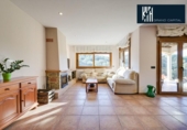 Chalet independiente con terreno en venta en la España, Begur, ref: TR384282 foto