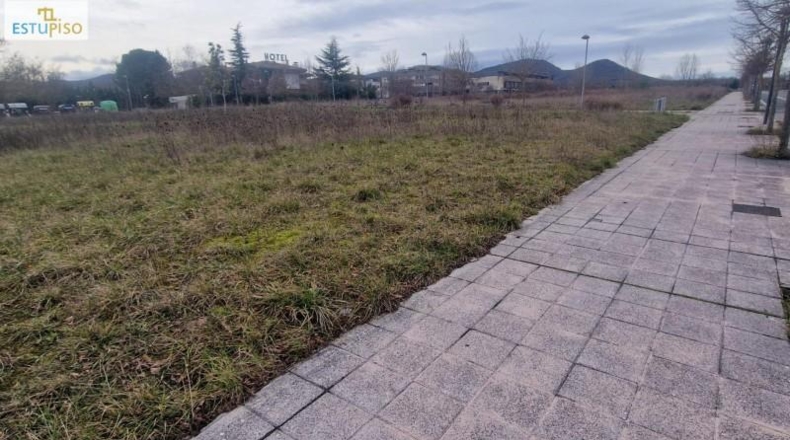 Álava - Vitòria - 1385m2