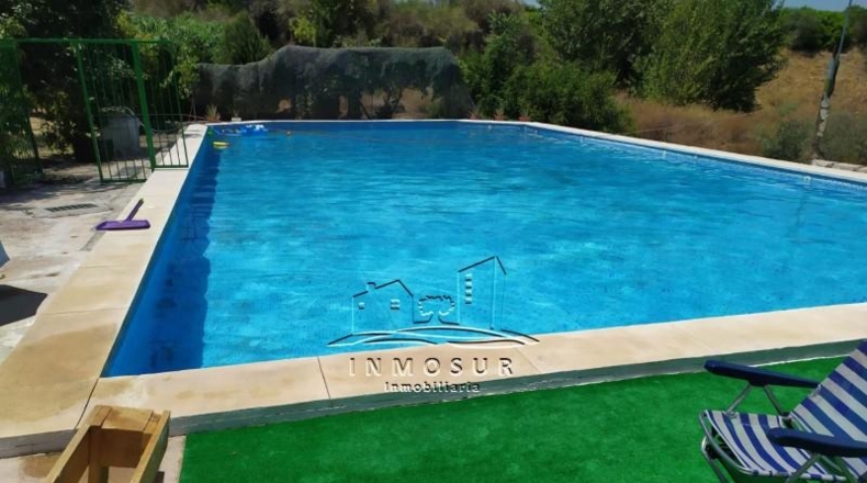 Córdoba - Lucena - 51000m2