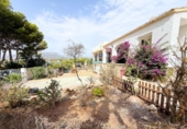 Chalet independiente con terreno en venta en la España, Calpe, ref: TR327197 foto