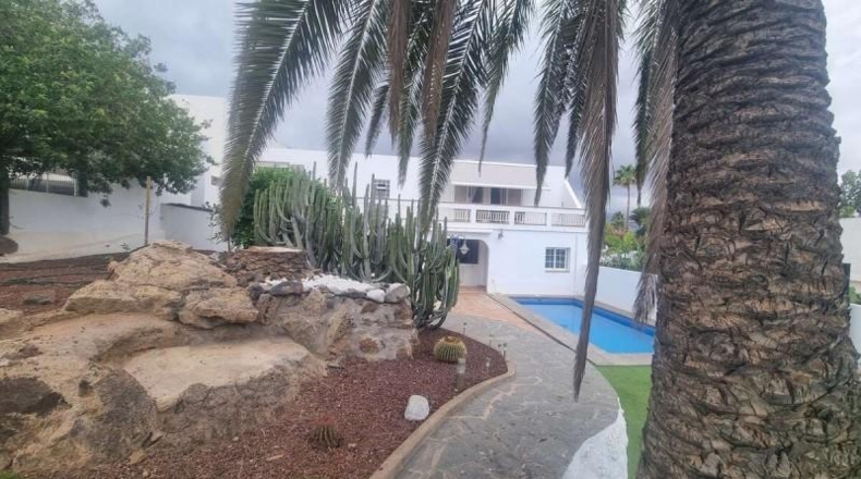 Santa Cruz de Tenerife - Arona - 600m2