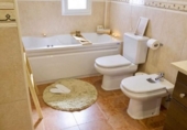 Chalet independiente con terreno en venta en la España, Arroyo de la Miel-Benalmádena Costa, ref: TR396663 foto