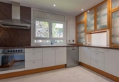 Chalet independiente con terreno en venta en la España, Sant Fruitós de Bages, ref: TR394645 foto