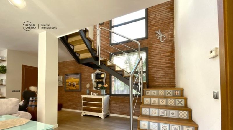Barcelona - Corbera de Llobregat - 719m2