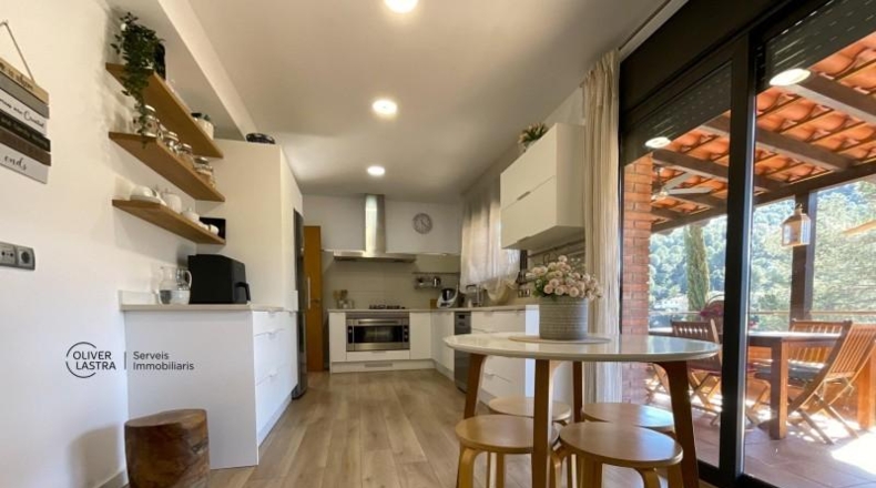 Barcelona - Corbera de Llobregat - 719m2