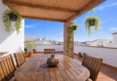 Casa de pueblo en venta en la España, Estepona, ref: TR402754 foto