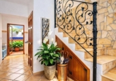 Casa de pueblo en venta en la España, Estepona, ref: TR402754 foto