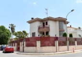 Chalet independiente con terreno en venta en la España, Oliva, ref: TR134060 foto