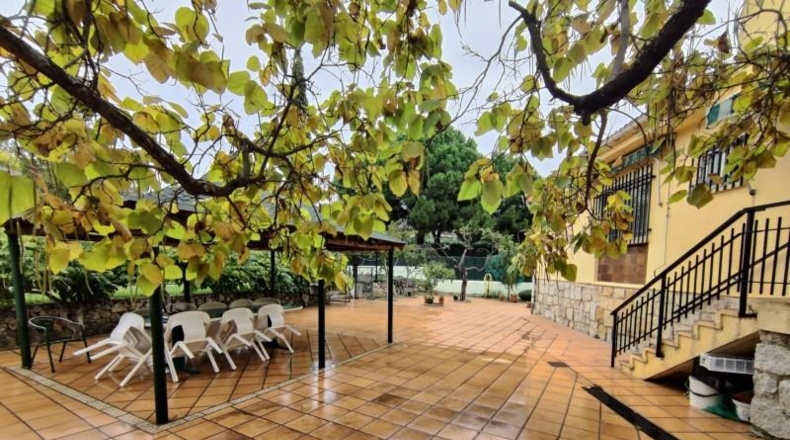 Community of Madrid - El Molar - 1100m2