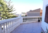 Chalet independiente con terreno en venta en la España, Chiva, ref: TR134393 foto