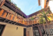 Chalet independiente con terreno en venta en la España, Icod de los Vinos, ref: TR144015 foto