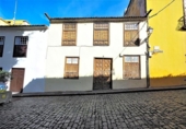 Chalet independiente con terreno en venta en la España, Icod de los Vinos, ref: TR144016 foto