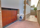 Xalet independent amb terreny en venda a la España, Lucena, ref.: TR152457 foto