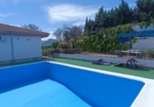 Chalet independiente con terreno en venta en la España, Lanjarón, ref: TR356617 foto