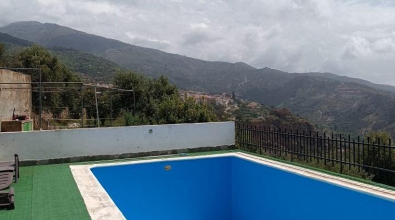 Гранада - Lanjarón - 22122m2