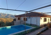Chalet independiente con terreno en venta en la España, Lanjarón, ref: TR356617 foto