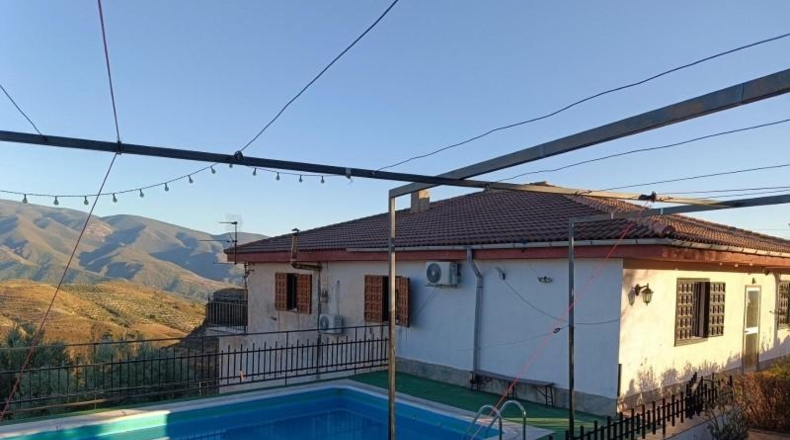 Гранада - Lanjarón - 22122m2