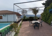 Chalet independiente con terreno en venta en la España, Lanjarón, ref: TR356617 foto