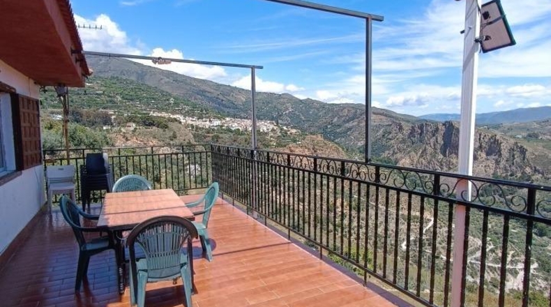 Гранада - Lanjarón - 22122m2