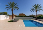 Chalet independiente con terreno en venta en la España, Bétera, ref: TR388936 foto