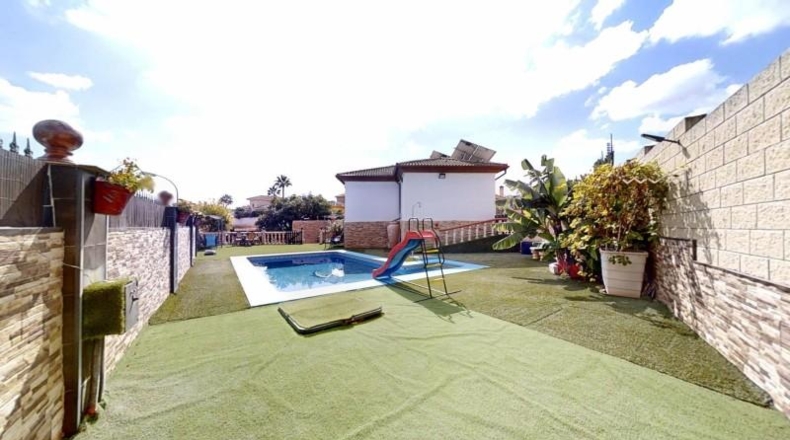 Málaga - Alhaurín de la Torre - 700m2