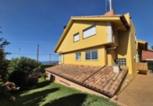 Chalet independiente con terreno en venta en la España, Nigrán, ref: TR340505 foto