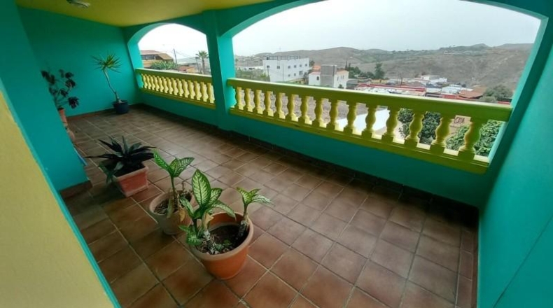 Las Palmas - San Bartolomé de Tirajana - 2500m2