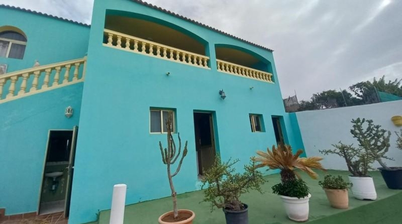 Las Palmas - San Bartolomé de Tirajana - 2500m2