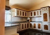 Отдельно стоящий дом с участком на продажу в городе San Bartolomé de Tirajana Фото