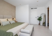 Chalet independiente con terreno en venta en la España, Torrevieja, ref: TR381370 foto