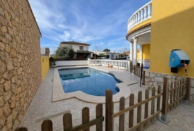 Castelló d'Empúries 398&nbsp;m²