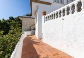 Chalet independiente con terreno en venta en la España, Almuñécar, ref: TR374694 foto