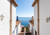 Chalet independiente con terreno en venta en la España, Almuñécar, ref: TR374694 foto
