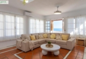 Chalet independiente con terreno en venta en la España, Almuñécar, ref: TR401852 foto
