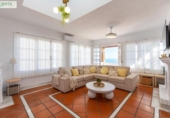 Chalet independiente con terreno en venta en la España, Almuñécar, ref: TR401852 foto