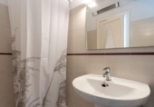 Chalet independiente con terreno en venta en la España, Almuñécar, ref: TR366010 foto